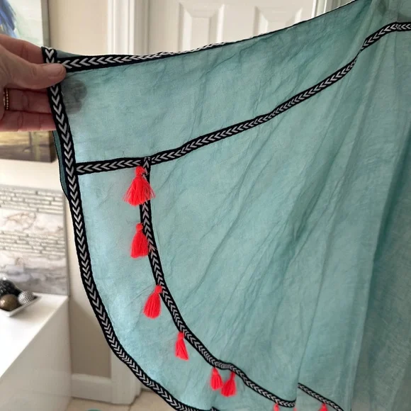 Chic Sheer Teal Kimono with Black Trim - Picture 3 of 6